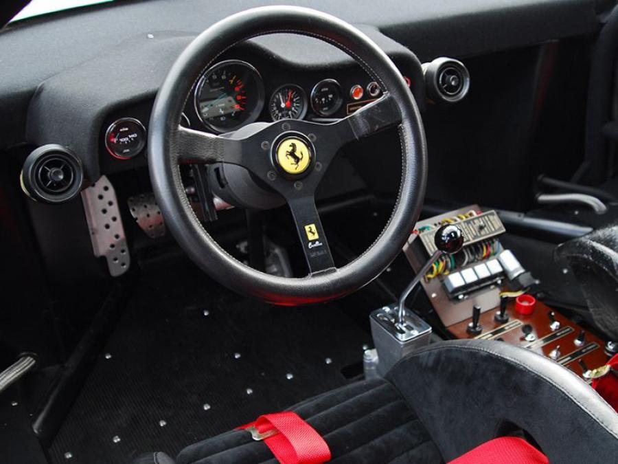 Интерьер Ferrari 512 BB/LM 1979 года  (фото 30 из 35)